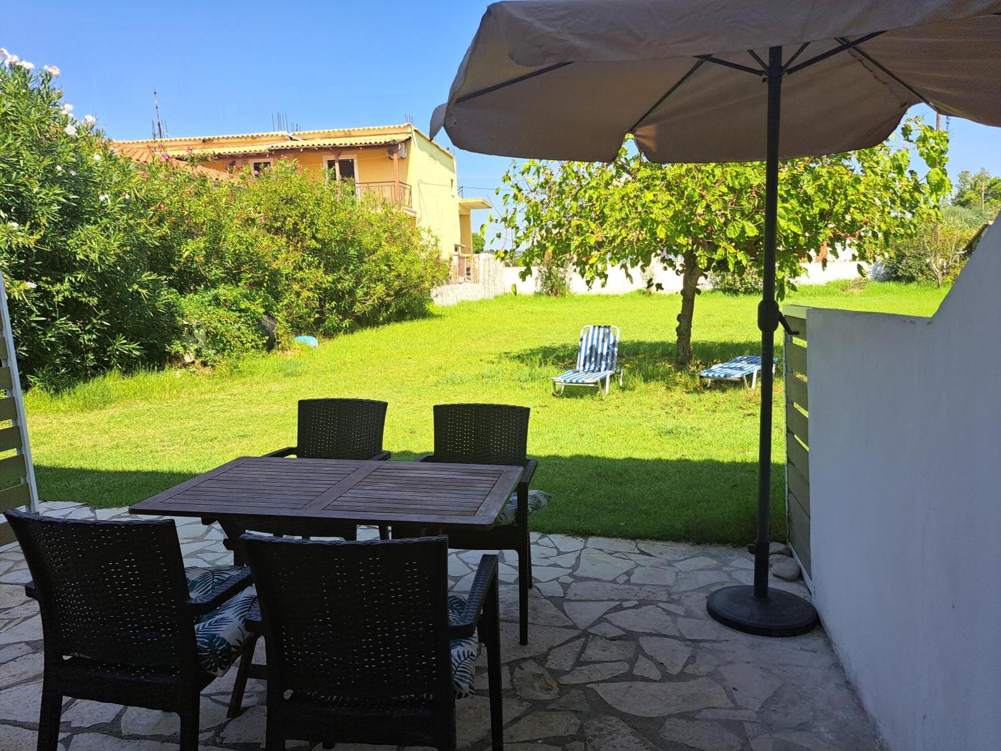 Foivos Seaside Apartments آغيوس غيوريوس المظهر الخارجي الصورة